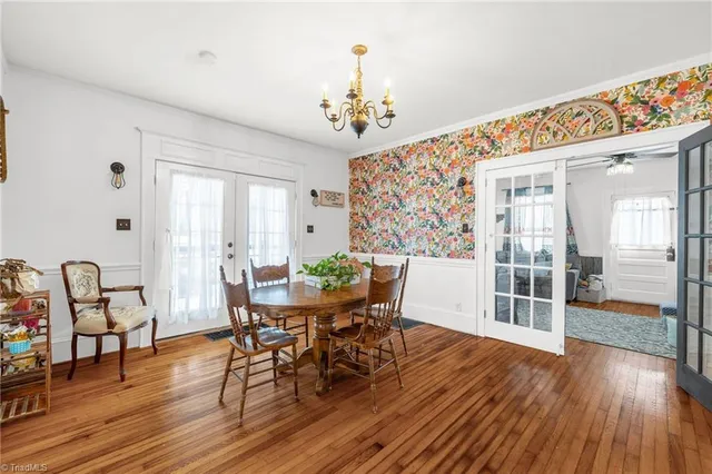 $319,900 | 1102 Courtland Avenue, Reidsville, NC 27320