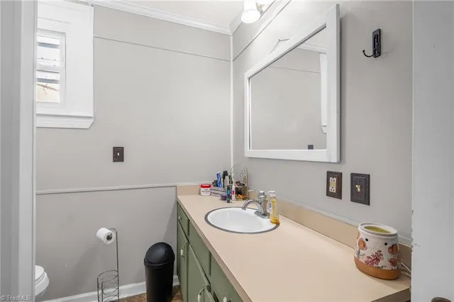 $319,900 | 1102 Courtland Avenue, Reidsville, NC 27320