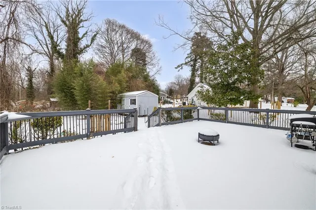 $319,900 | 1102 Courtland Avenue, Reidsville, NC 27320