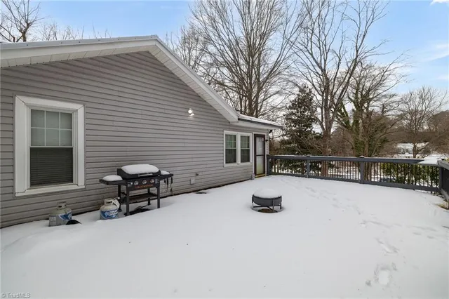 $319,900 | 1102 Courtland Avenue, Reidsville, NC 27320