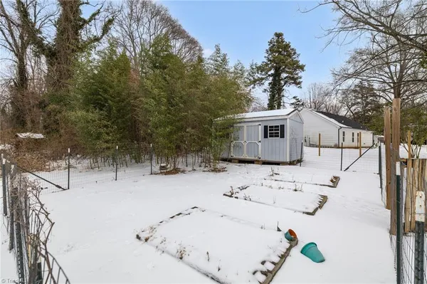 $319,900 | 1102 Courtland Avenue, Reidsville, NC 27320