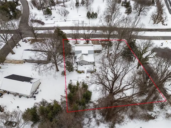 $319,900 | 1102 Courtland Avenue, Reidsville, NC 27320