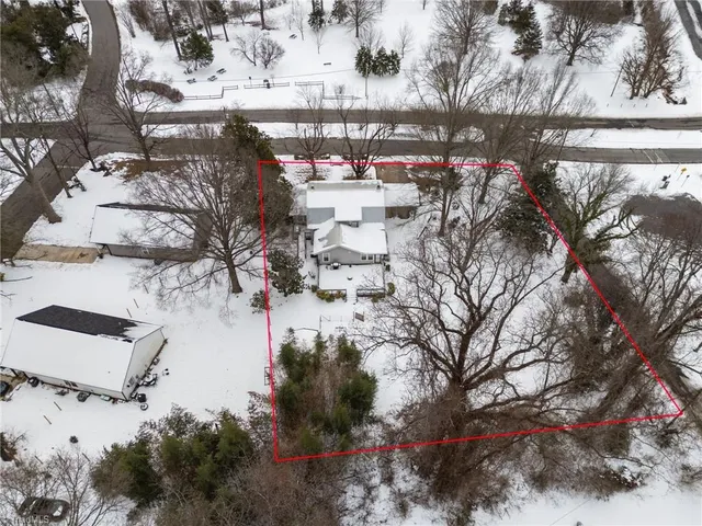 $319,900 | 1102 Courtland Avenue, Reidsville, NC 27320