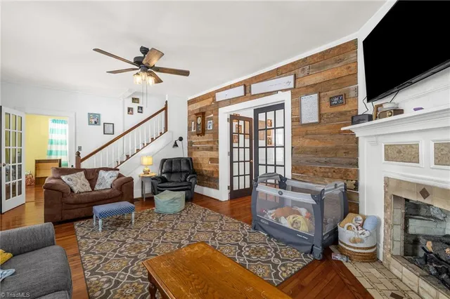 $319,900 | 1102 Courtland Avenue, Reidsville, NC 27320