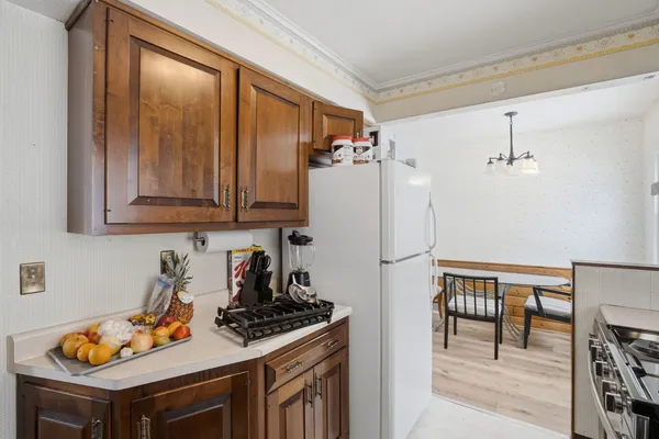 $167,500 | 3820 15th Street, Moline, IL 61265