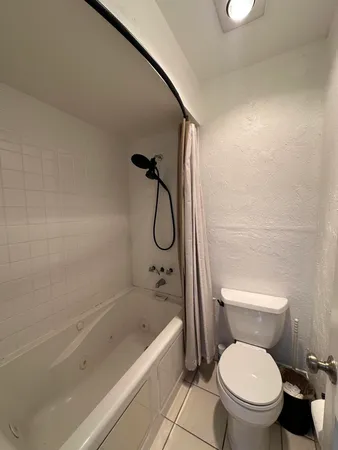 $3,950 | 2030 Bonnie Street, Boca Raton, FL 33486