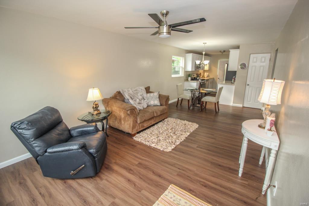 7142 Rabenberg Place St. Louis, MO 63143 - Photo 12 of 49 Gallery Image 12
