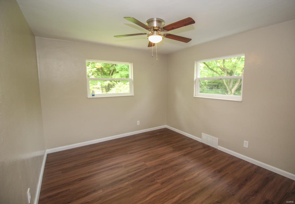 7142 Rabenberg Place St. Louis, MO 63143 - Photo 32 of 49 Gallery Image 32