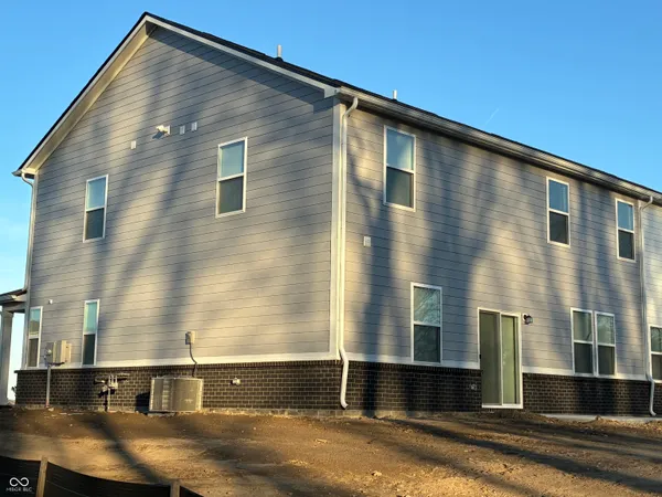 $2,500 | 2835 Woods Edge Drive, Greenwood, IN 46143