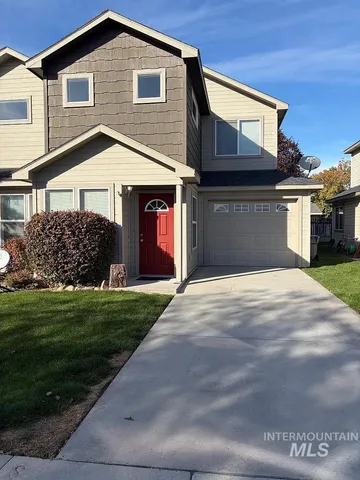 $1,750 | 4826 West Douglas Lane, Boise, ID 83706
