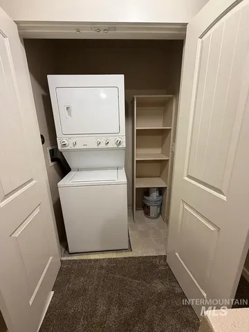 $1,750 | 4826 West Douglas Lane, Boise, ID 83706