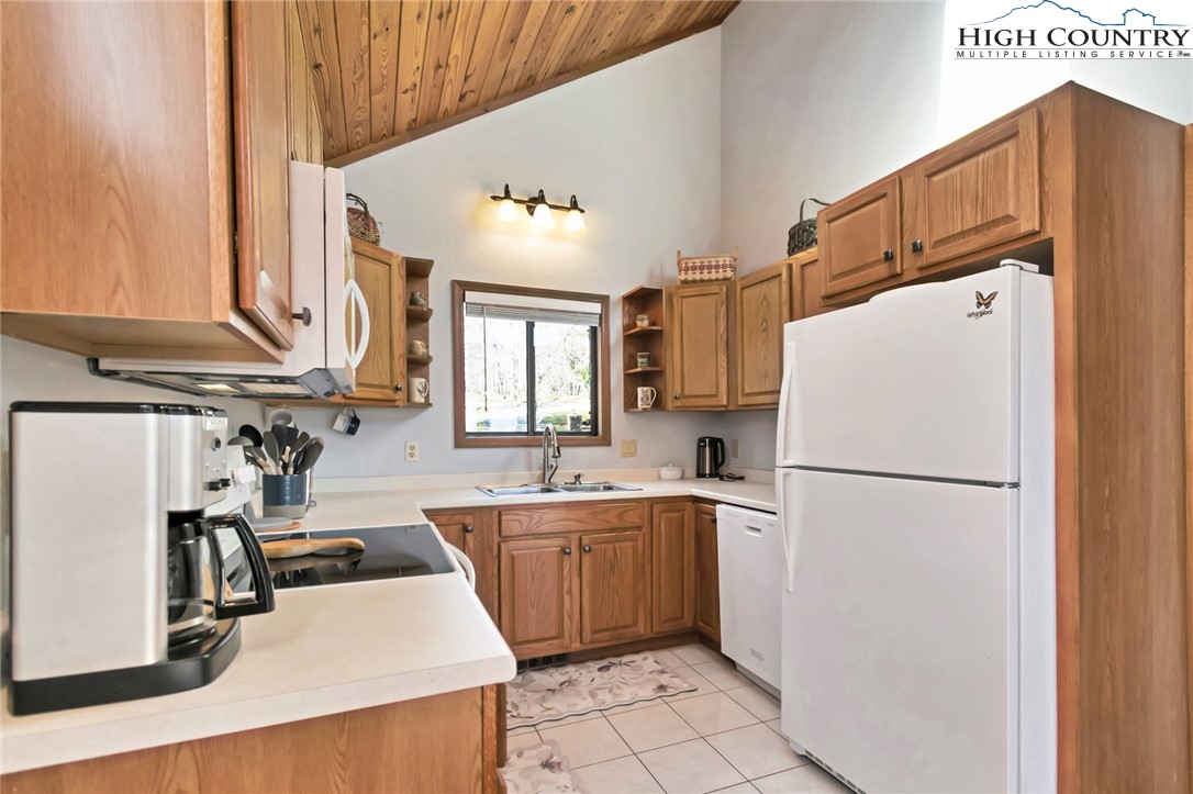 100 Spring Branch Road, Unit A Beech Mountain, NC 28604 - Photo 21 of 45