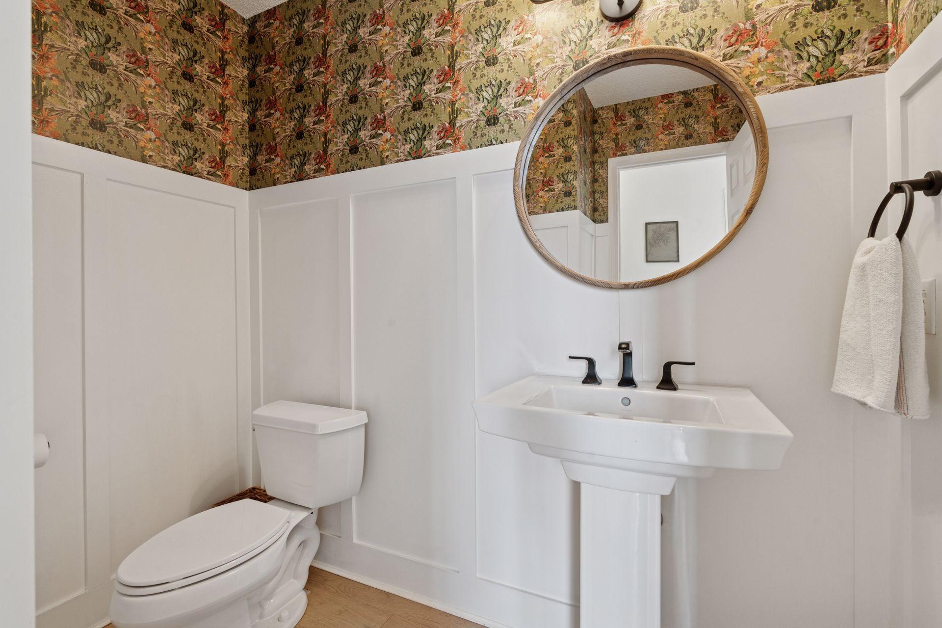 7 Bayhill Road Dellwood, MN 55110 - Photo 28 of 77