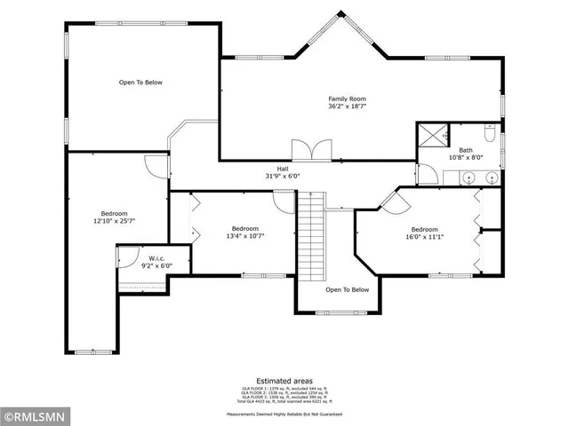 $925,000 | 7 Bayhill Road, Dellwood, MN 55110