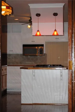 $1,900 | 1432 Spring Valley Lane, Lilburn, GA 30047