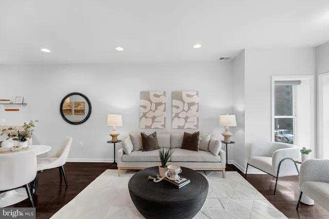 $899,000 | 15 N Street Northwest, Unit 2, Washington, DC 20001