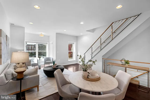 $899,000 | 15 N Street Northwest, Unit 2, Washington, DC 20001