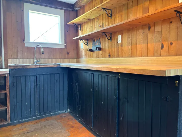 $149,000 | 5-17 Berry Hill Road, Sheffield, VT 05866