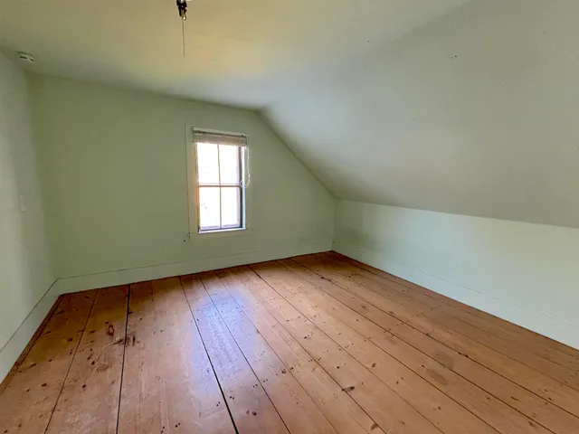 $149,000 | 5-17 Berry Hill Road, Sheffield, VT 05866