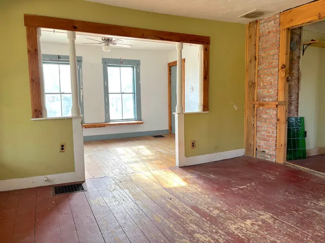 $149,000 | 5-17 Berry Hill Road, Sheffield, VT 05866