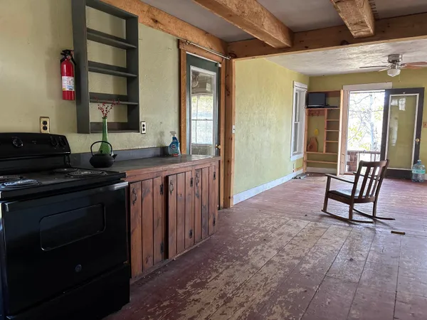 $129,000 | 5-17 Berry Hill Road, Sheffield, VT 05866