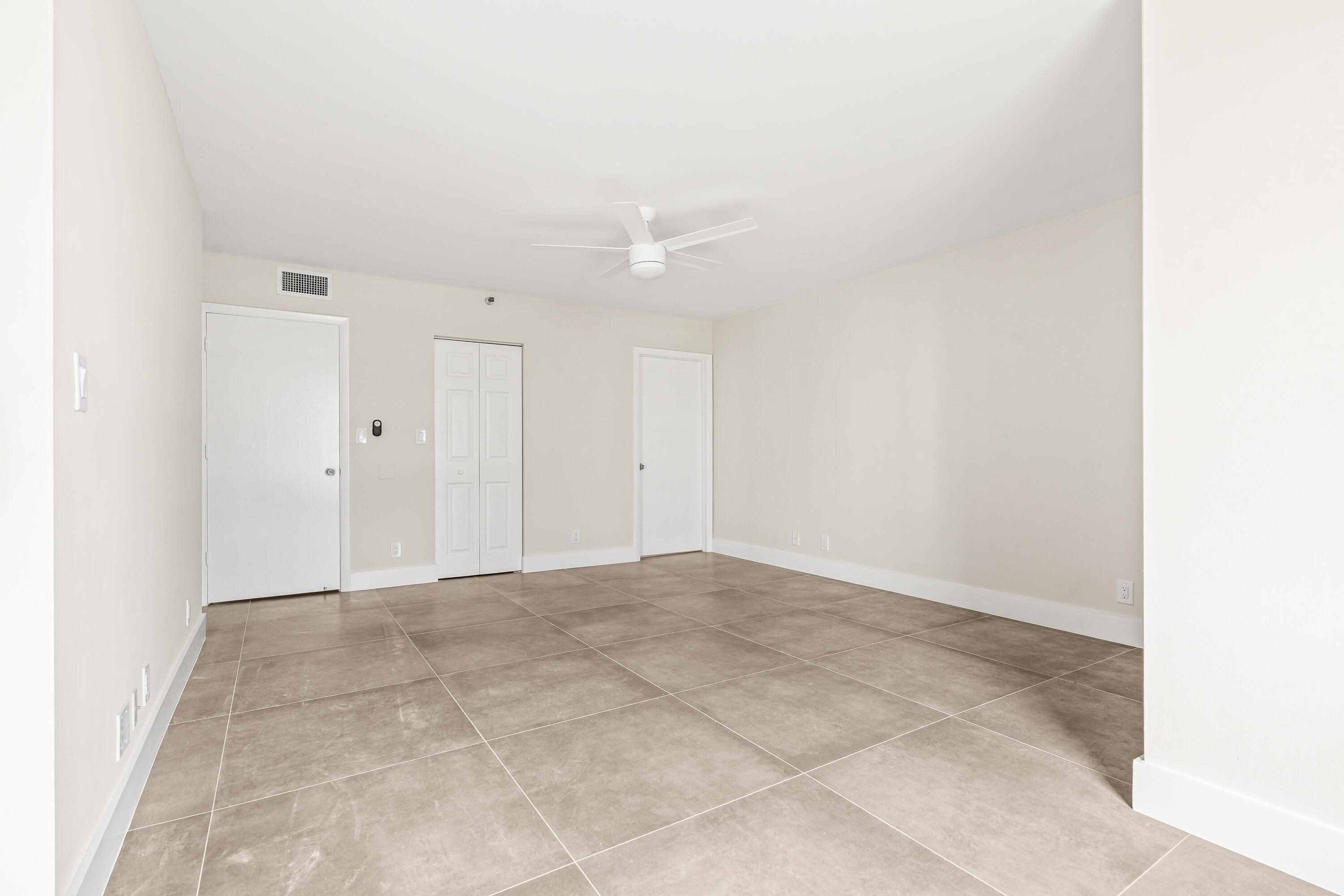 14425 Strathmore Lane, Unit 505 Delray Beach, FL 33446 - Photo 25 of 32 026-14425StrathmoreLane-DelrayBeach-FL-3