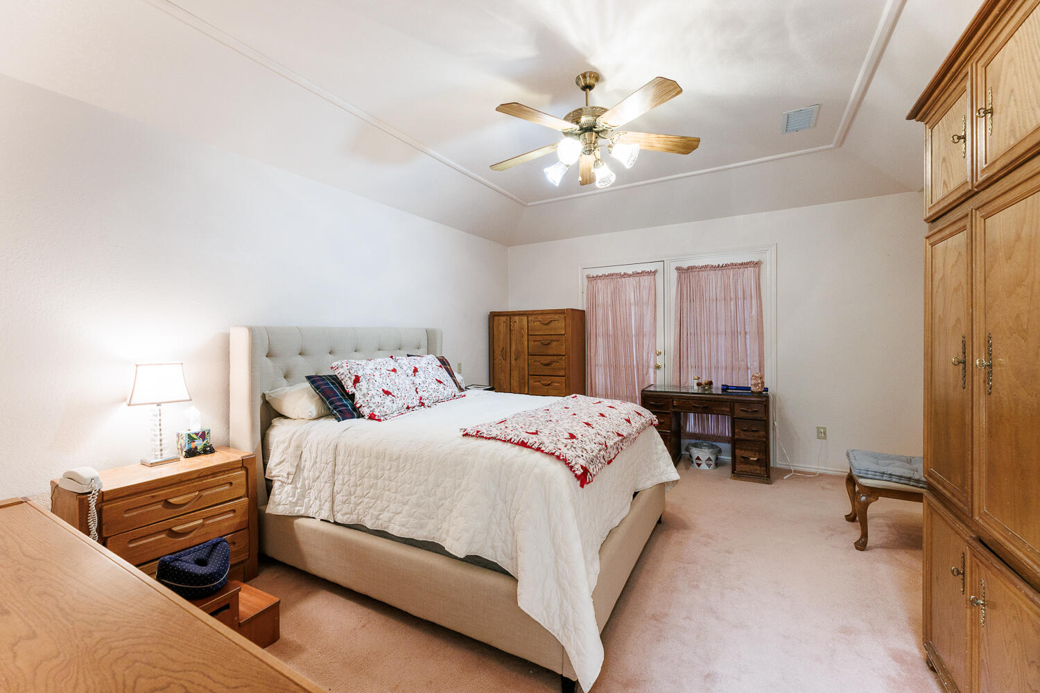 10025 Woodrow Road Ropesville, TX 79358 - Photo 28 of 78 Primary Bedroom