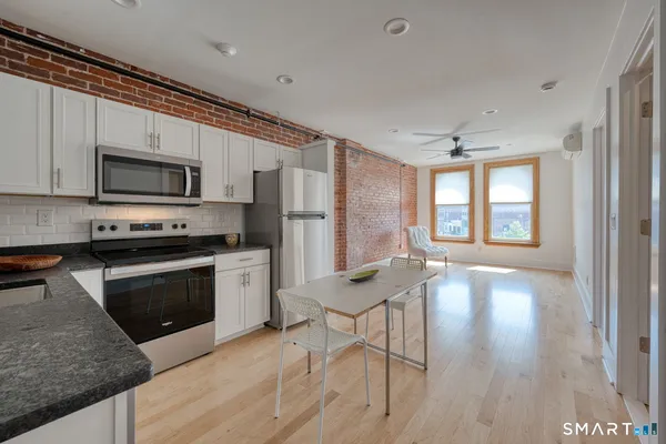 $1,500 | 11 Main Street, Unit 203 207, Torrington, CT 06790