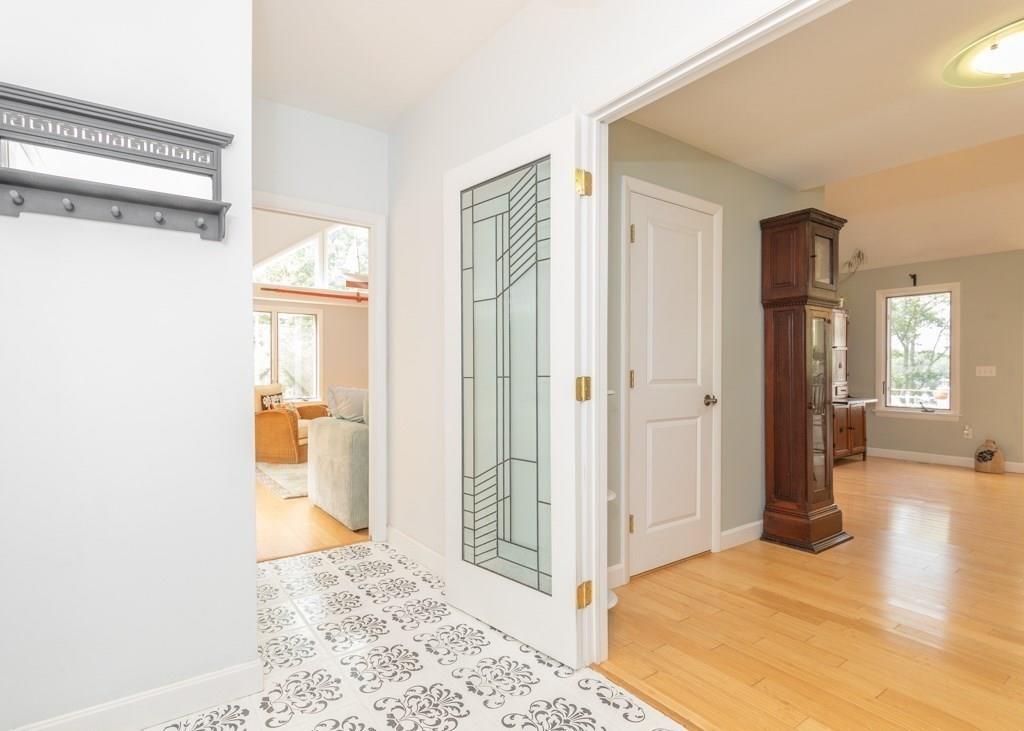 108 Farmersville Road Sandwich, MA 02563 - Photo 11 of 42 Gallery Image 11