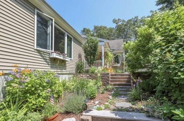 108 Farmersville Road Sandwich, MA 02563 - Photo 8 of 42 Gallery Image 8