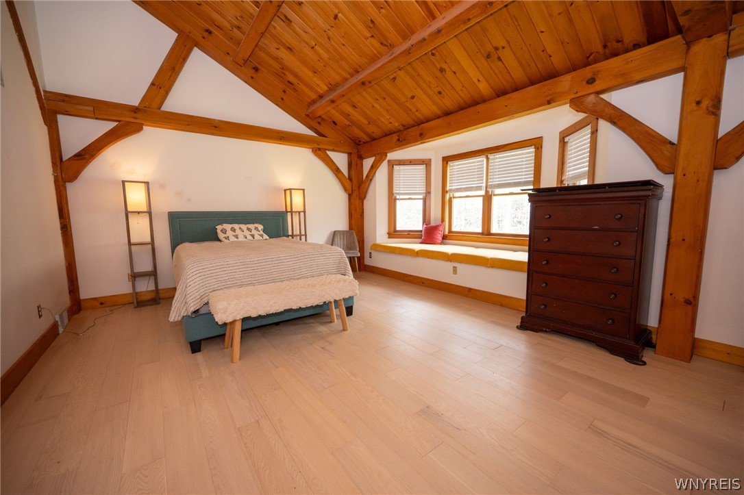 9496 West Hill Road Boston, NY 14025 - Photo 20 of 48 Primary bedroom