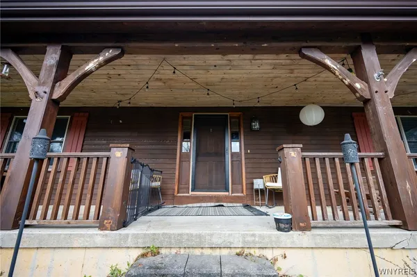 $465,000 | 9496 West Hill Road, Boston, NY 14025