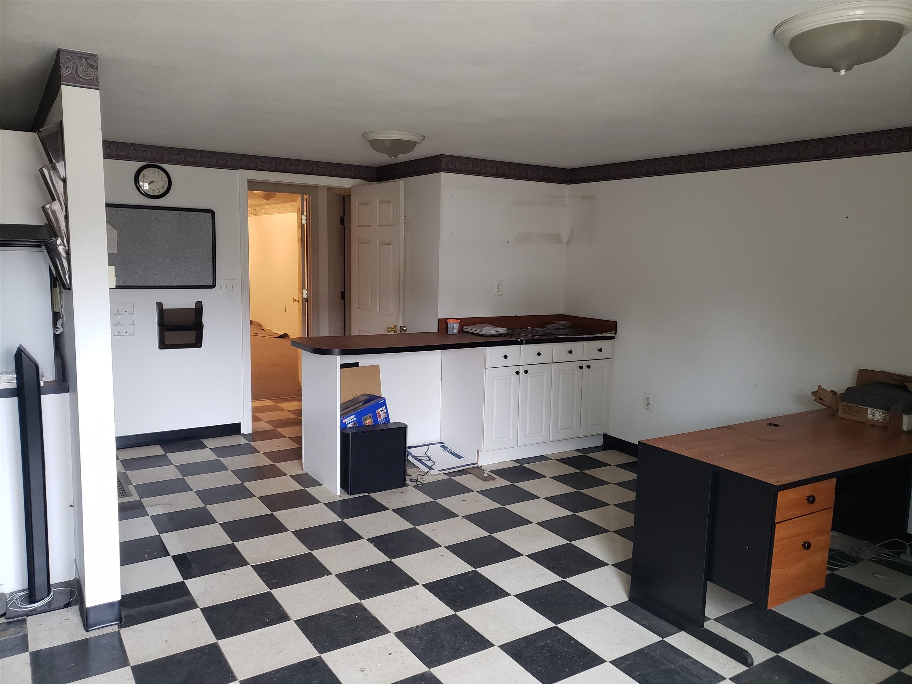 46 Castle Hill Road Pelham, NH 03076 - Photo 36 of 37