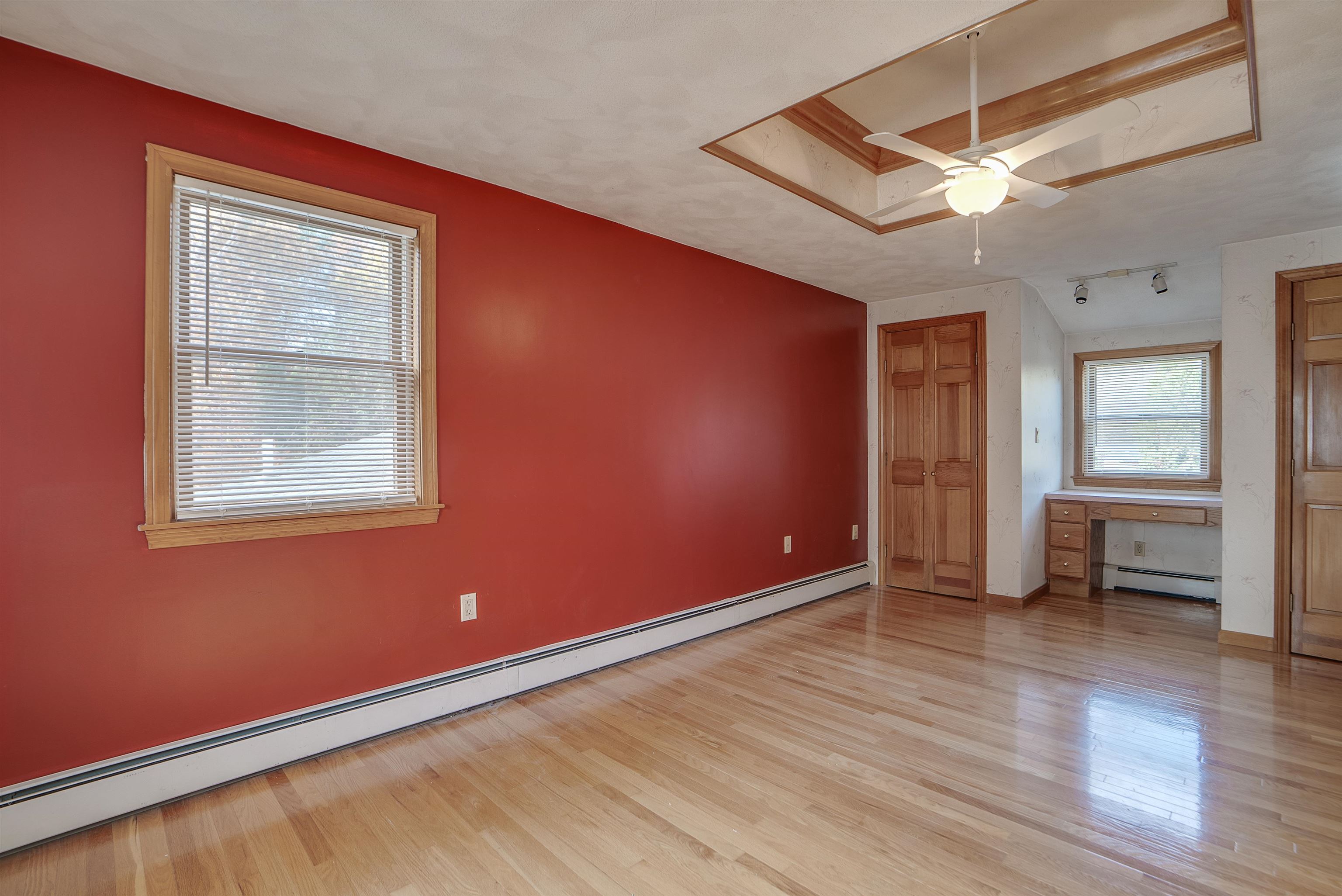 46 Castle Hill Road Pelham, NH 03076 - Photo 9 of 37