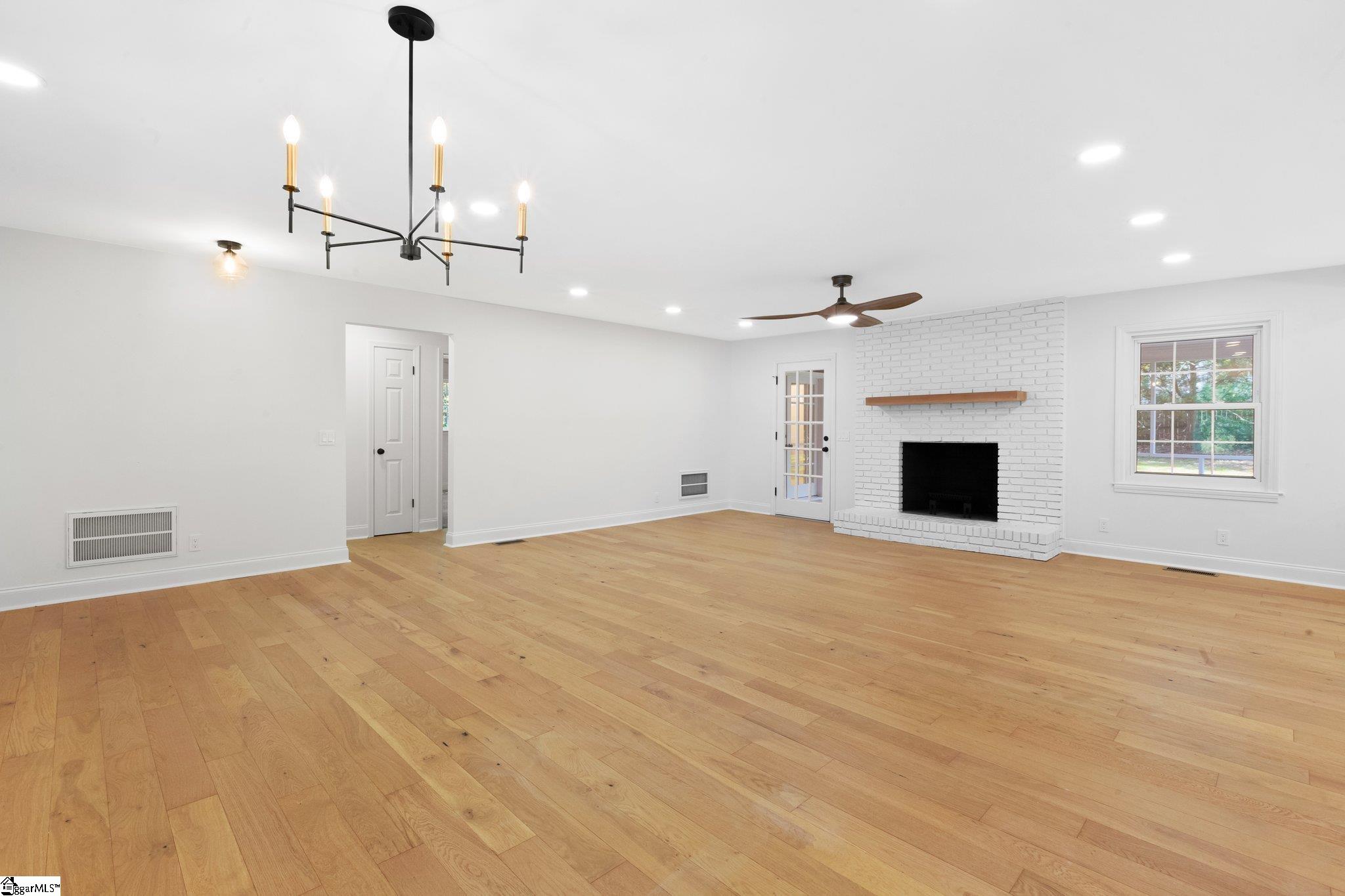 114 Old Hickory Point Greenville, SC 29607 - Photo 15 of 36