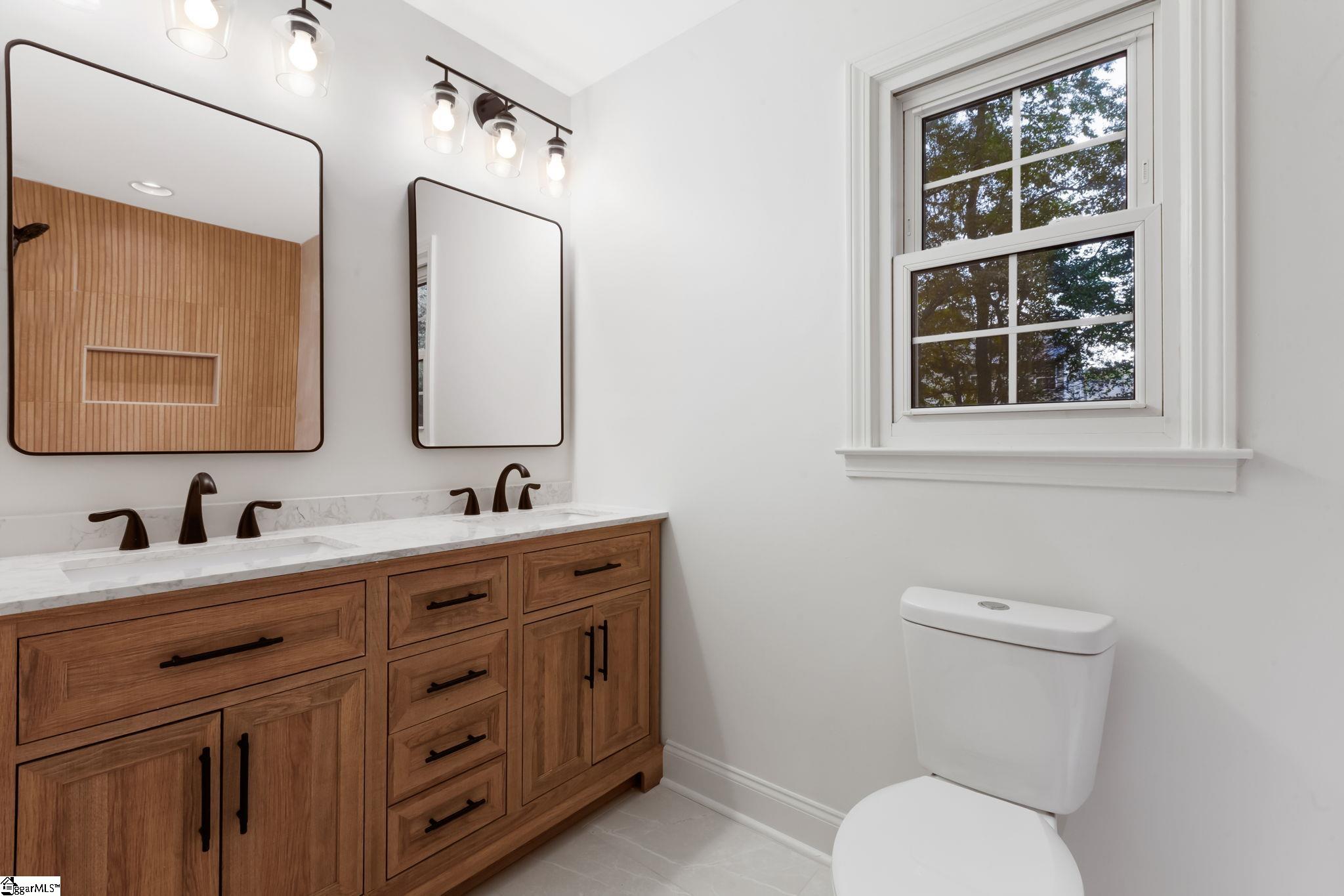 114 Old Hickory Point Greenville, SC 29607 - Photo 23 of 36