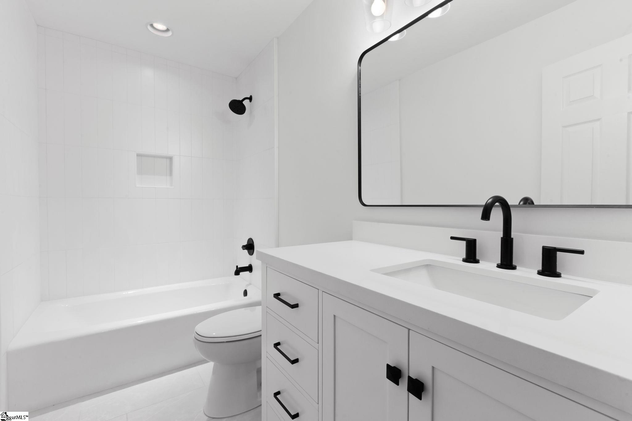 114 Old Hickory Point Greenville, SC 29607 - Photo 25 of 36