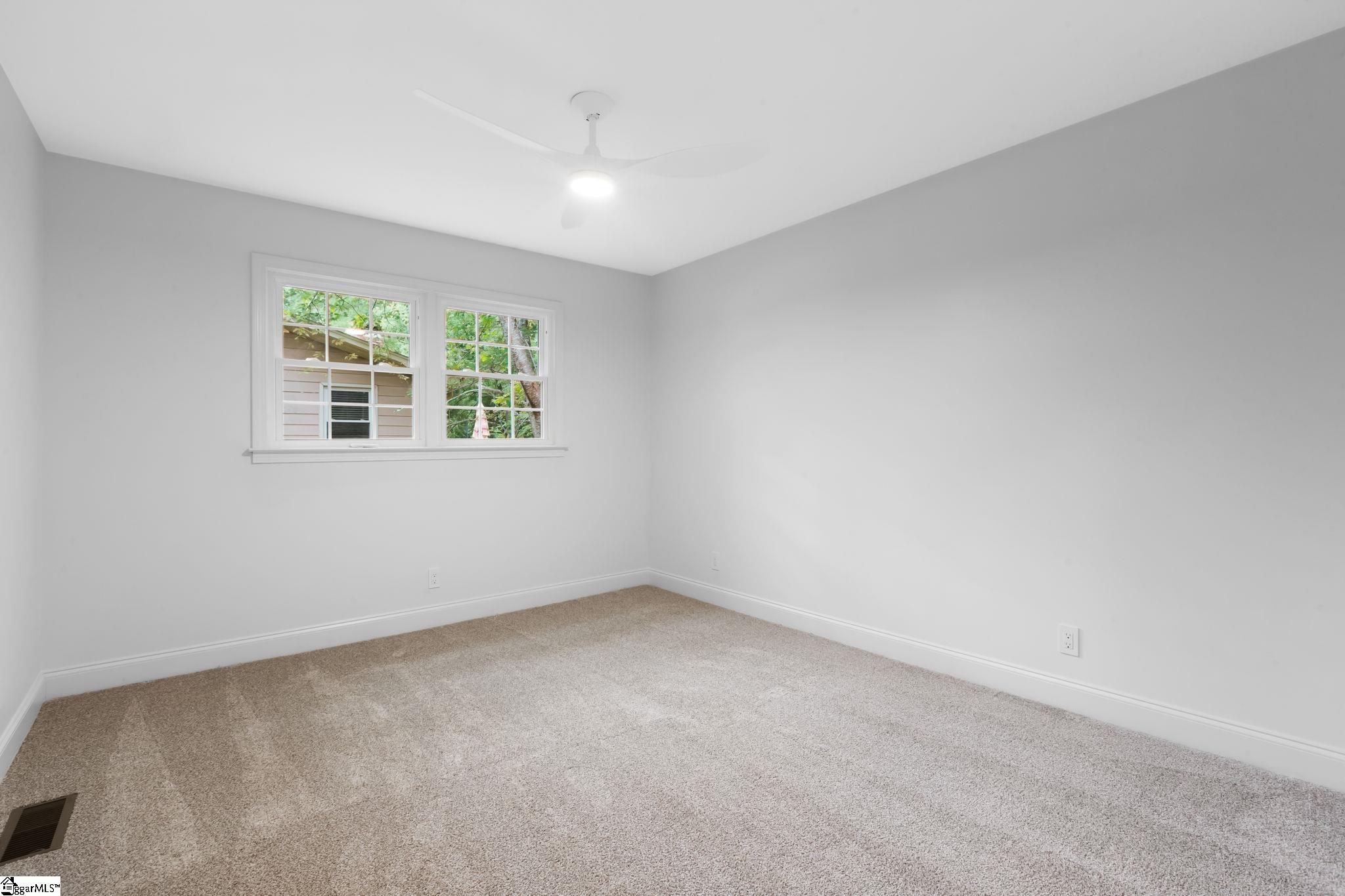 114 Old Hickory Point Greenville, SC 29607 - Photo 29 of 36