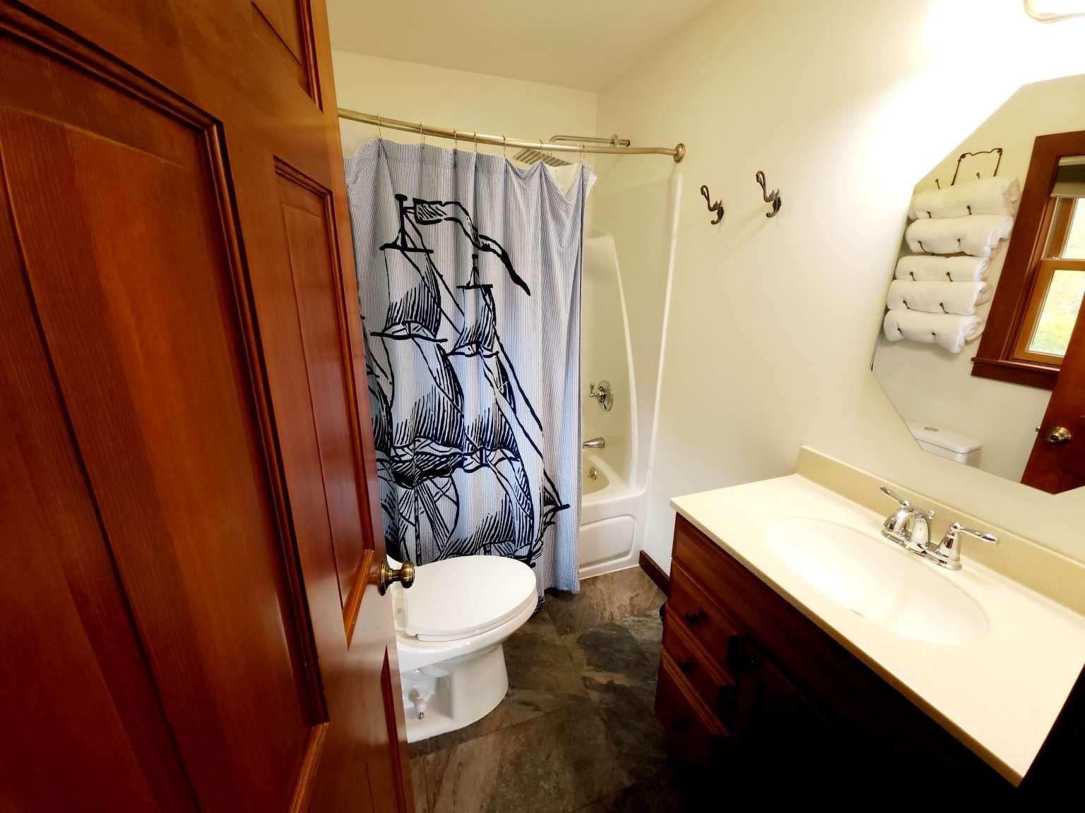 276 South Whitefield Road Whitefield, NH 03598 - Photo 8 of 19