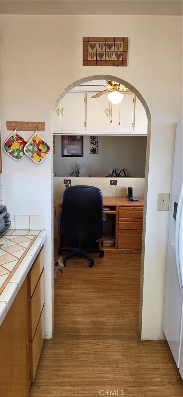 62323 Mars Drive Joshua Tree, CA 92252 - Photo 7 of 26 a utility room with washer and dryer