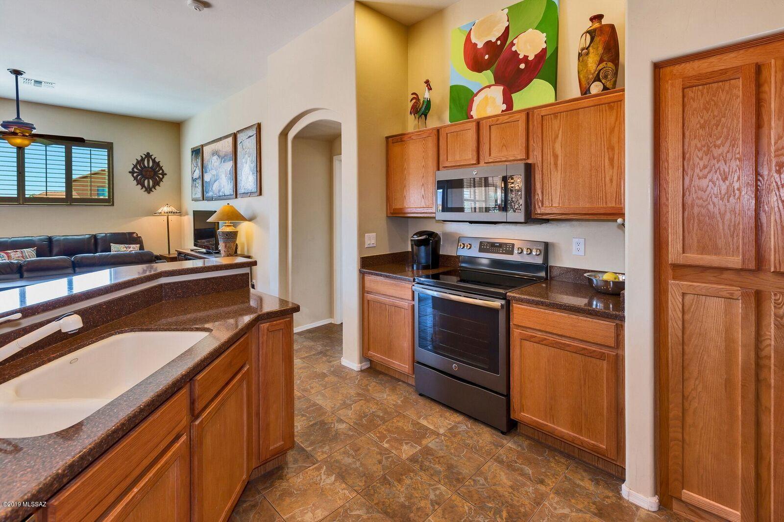 61905 East Northwood Road Tucson, AZ 85739 - Photo 13 of 43