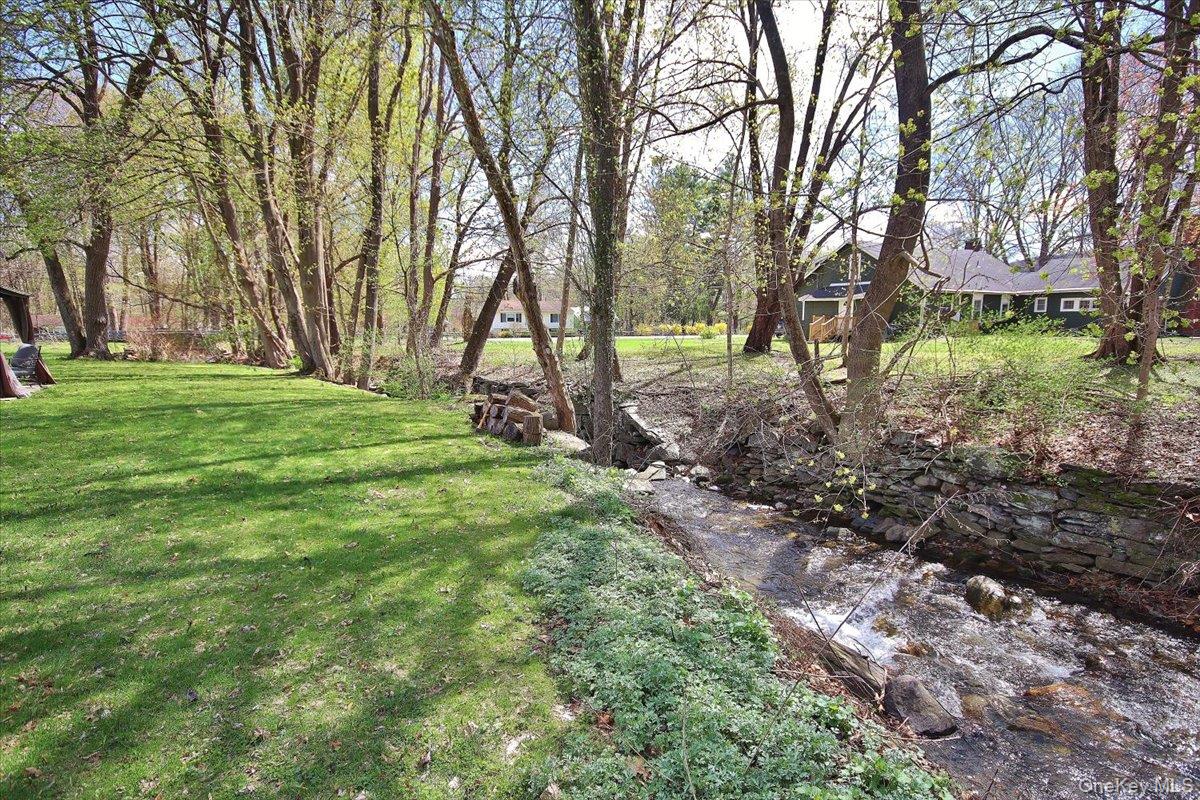 95 Tinker Town Road Dover Plains, NY 12522 - Photo 5 of 49