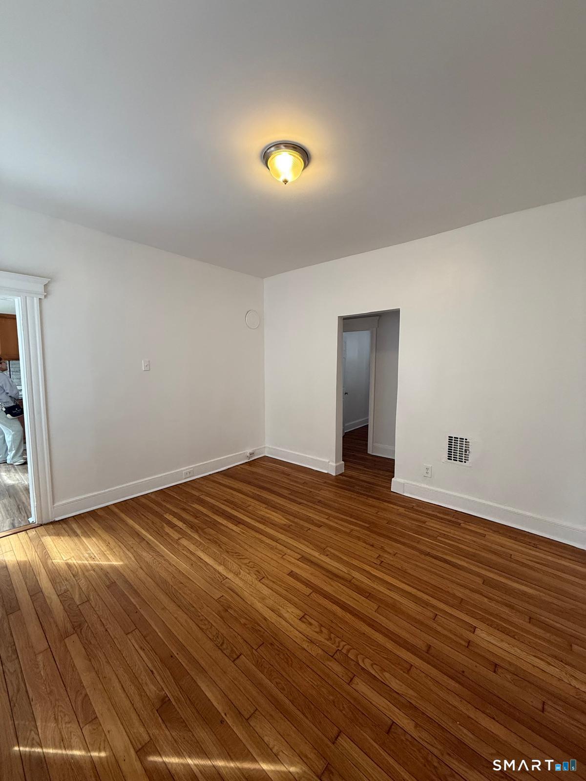 175 Read Street, Unit 1 Bridgeport, CT 06607 - Photo 3 of 10