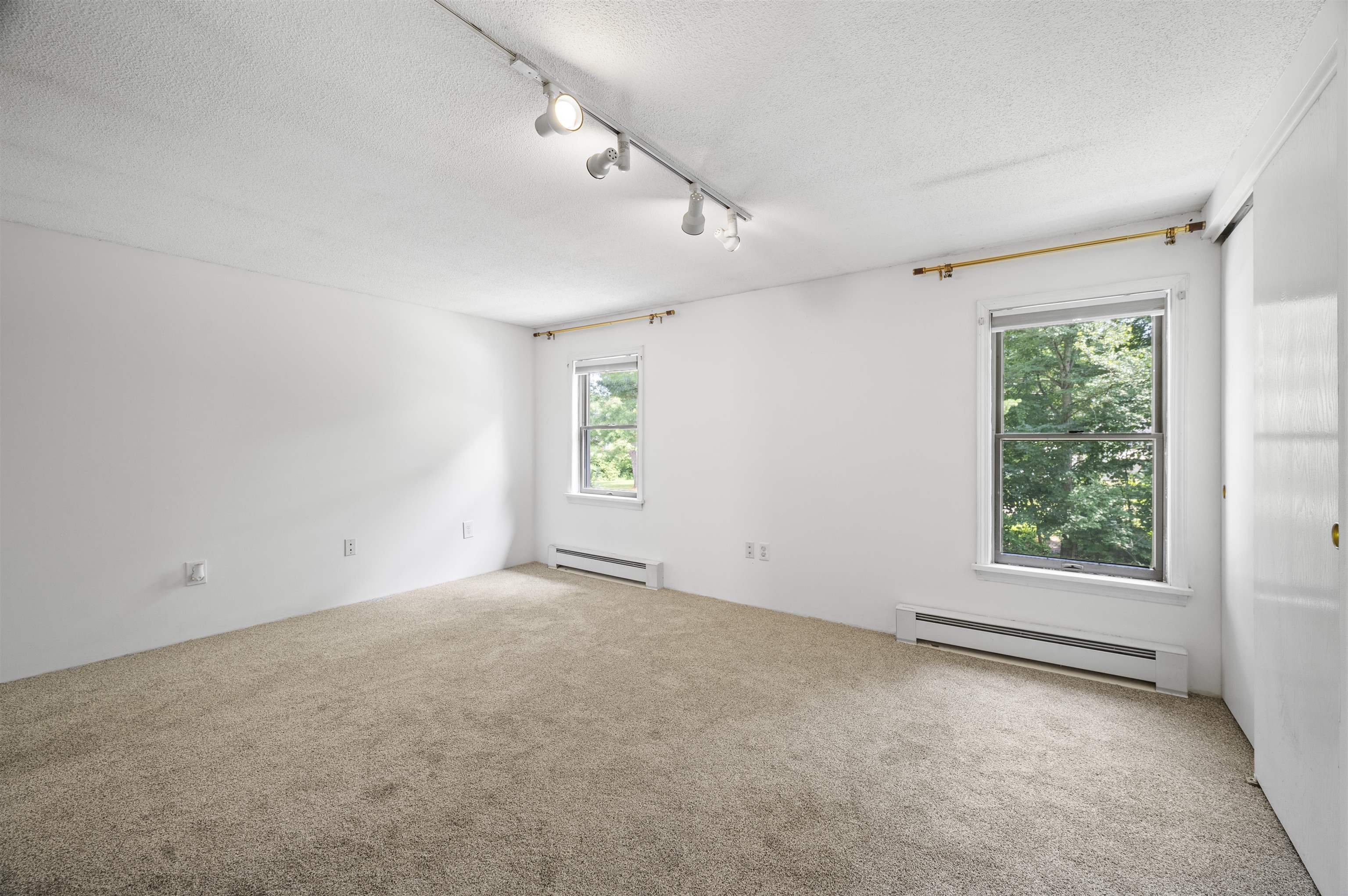 802 Piscassic Street Newmarket, NH 03857 - Photo 16 of 48