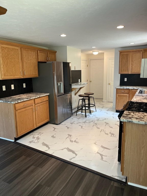 188 Barker Road Wareham, MA 02538 - Photo 6 of 23