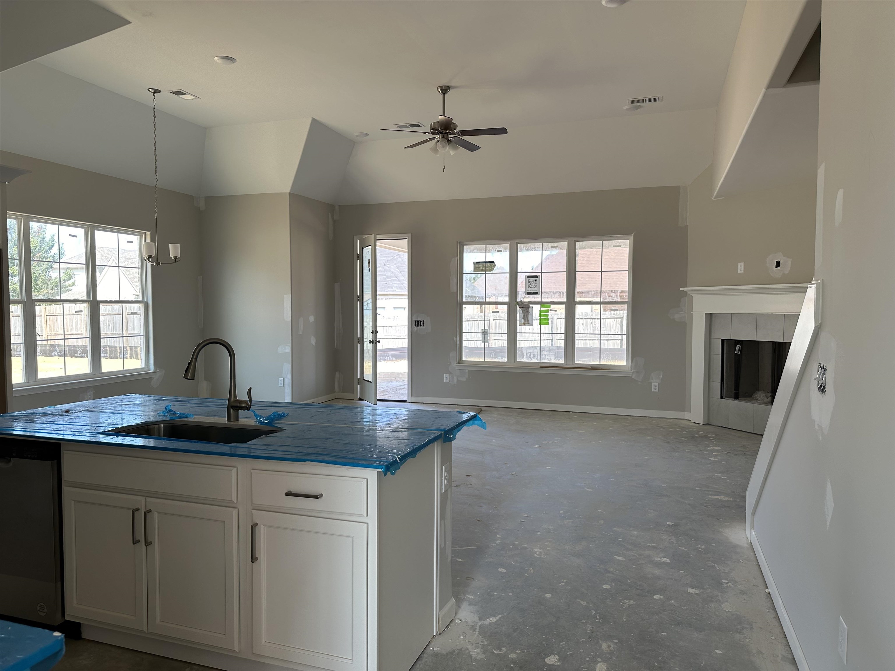 325 Chesnut Rdg Drive Oakland, TN 38060 - Photo 3 of 21 Gallery Image 3