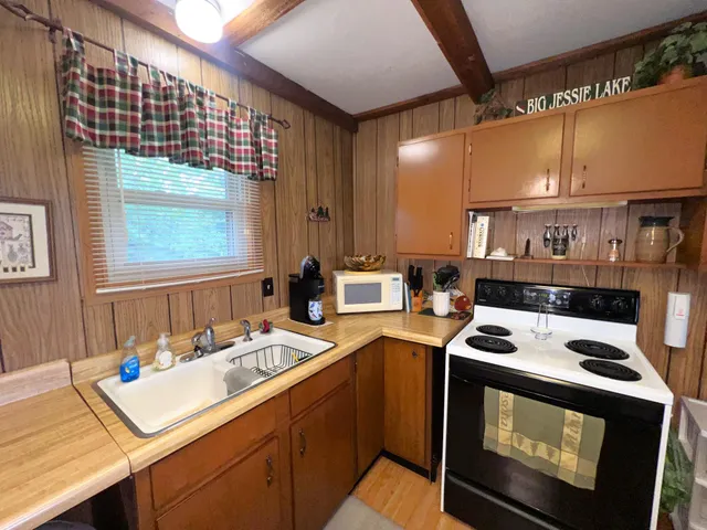 $299,900 | 47311 Cr-134, Deer River, MN 56636