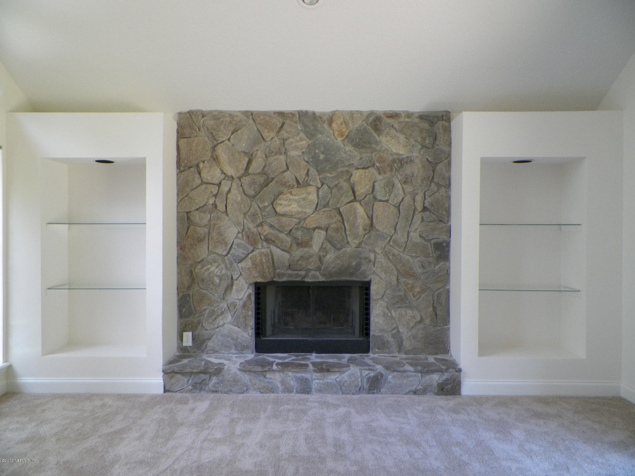 237 North Ridge Drive Fleming Island, FL 32003 - Photo 5 of 23 Fireplace and built ins