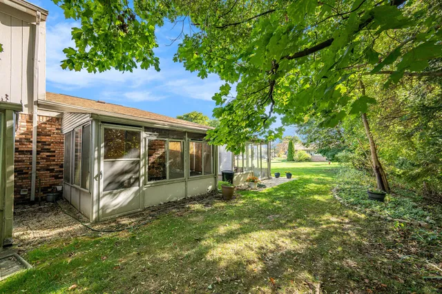 $104,900 | 61117 Heritage Boulevard, South Lyon, MI 48178