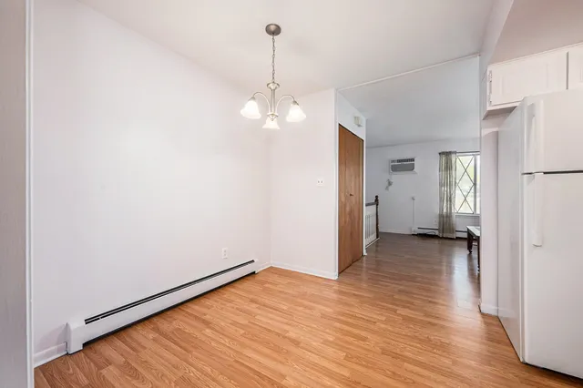 $104,900 | 61117 Heritage Boulevard, South Lyon, MI 48178